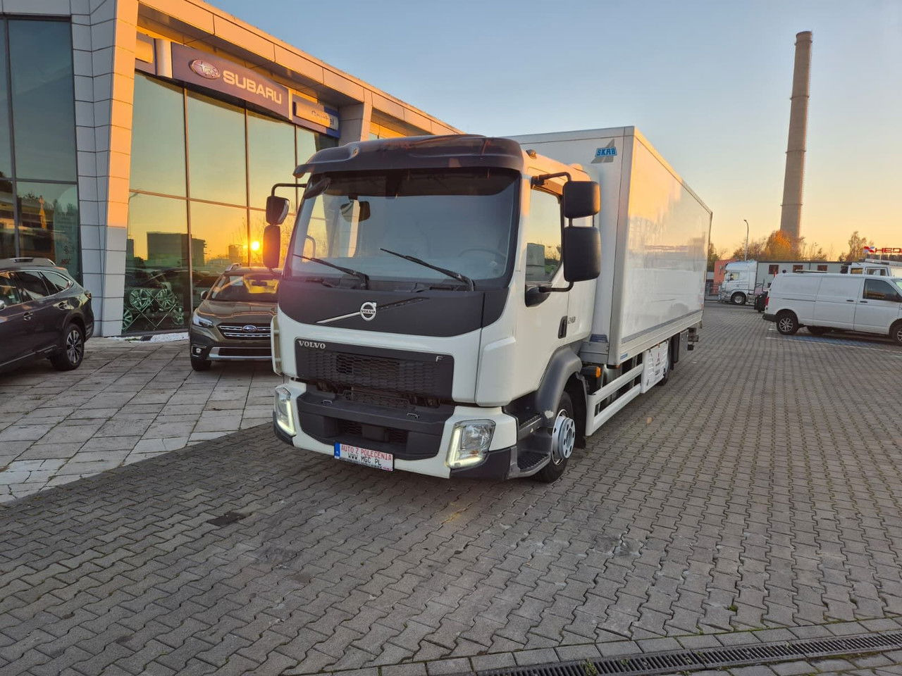Volvo FL 240 - Koelwagen vrachtwagen: afbeelding 2 Volvo FL 240 - Koelwagen vrachtwagen: afbeelding 2