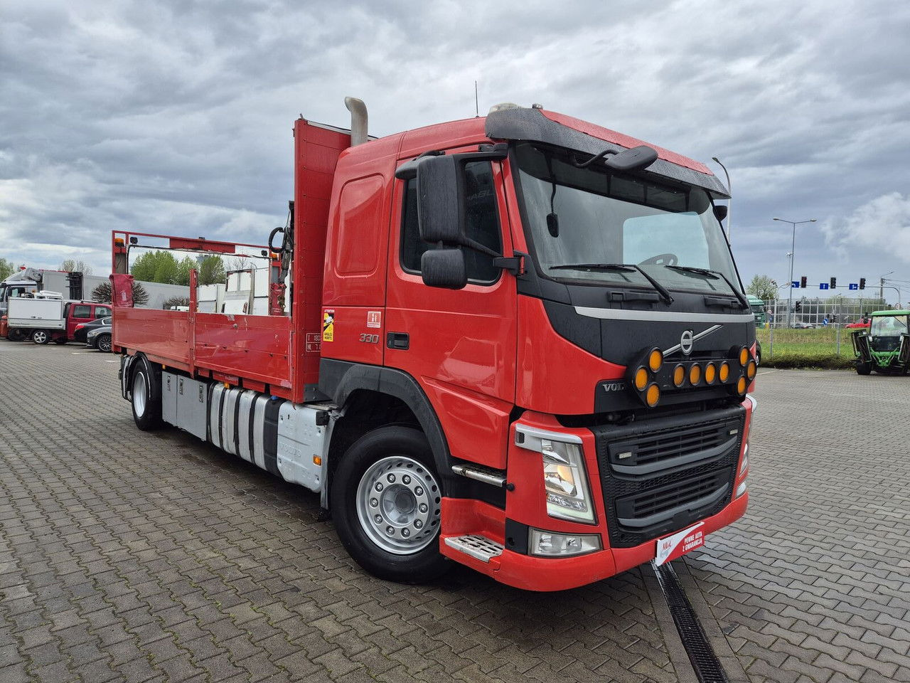Volvo FM 330 Webasto / HDS Hiab / 1 Owner Volvo FM 330 Webasto / HDS Hiab / 1 Owner - Vrachtwagen met open laadbak, Kraanwagen: afbeelding 5 Volvo FM 330 Webasto / HDS Hiab / 1 Owner Volvo FM 330 Webasto / HDS Hiab / 1 Owner - Vrachtwagen met open laadbak, Kraanwagen: afbeelding 5