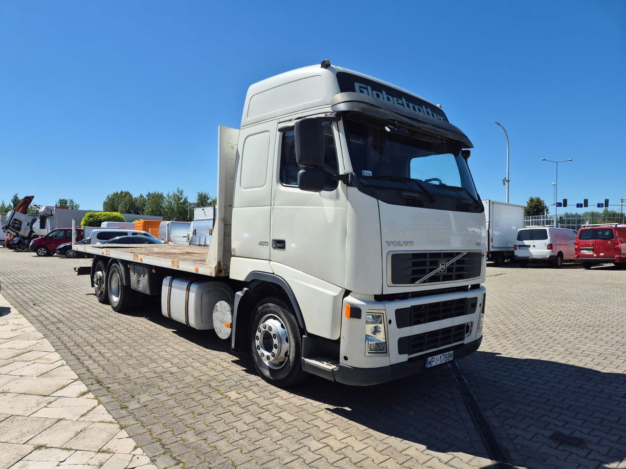 Volvo FM 420 1 Owner / Cheap/ After service - Vrachtwagen met open laadbak: afbeelding 4 Volvo FM 420 1 Owner / Cheap/ After service - Vrachtwagen met open laadbak: afbeelding 4