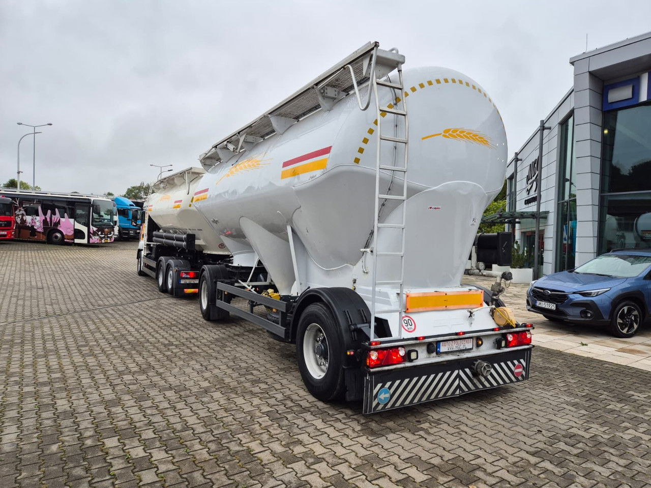 Vrachtwagen MAN TGS 26.480 Spritzer / 1 Owner /for transporting bulk materials: afbeelding 13 Vrachtwagen MAN TGS 26.480 Spritzer / 1 Owner /for transporting bulk materials: afbeelding 13