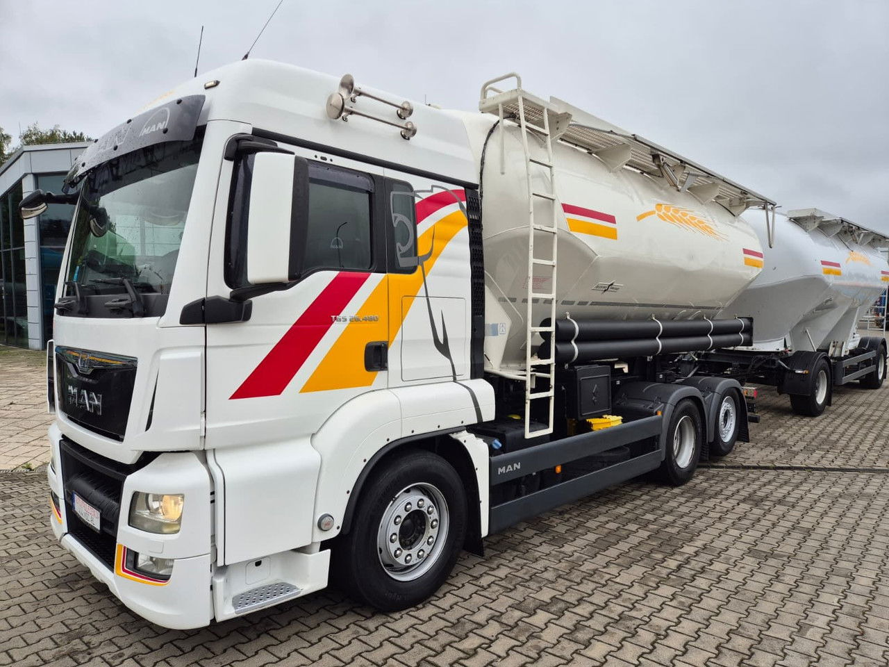 Vrachtwagen MAN TGS 26.480 Spritzer / 1 Owner /for transporting bulk materials: afbeelding 15 Vrachtwagen MAN TGS 26.480 Spritzer / 1 Owner /for transporting bulk materials: afbeelding 15