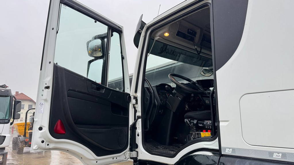 Kipper vrachtwagen Iveco Trakker 460 8x4 meiller tipper - euro 6: afbeelding 26