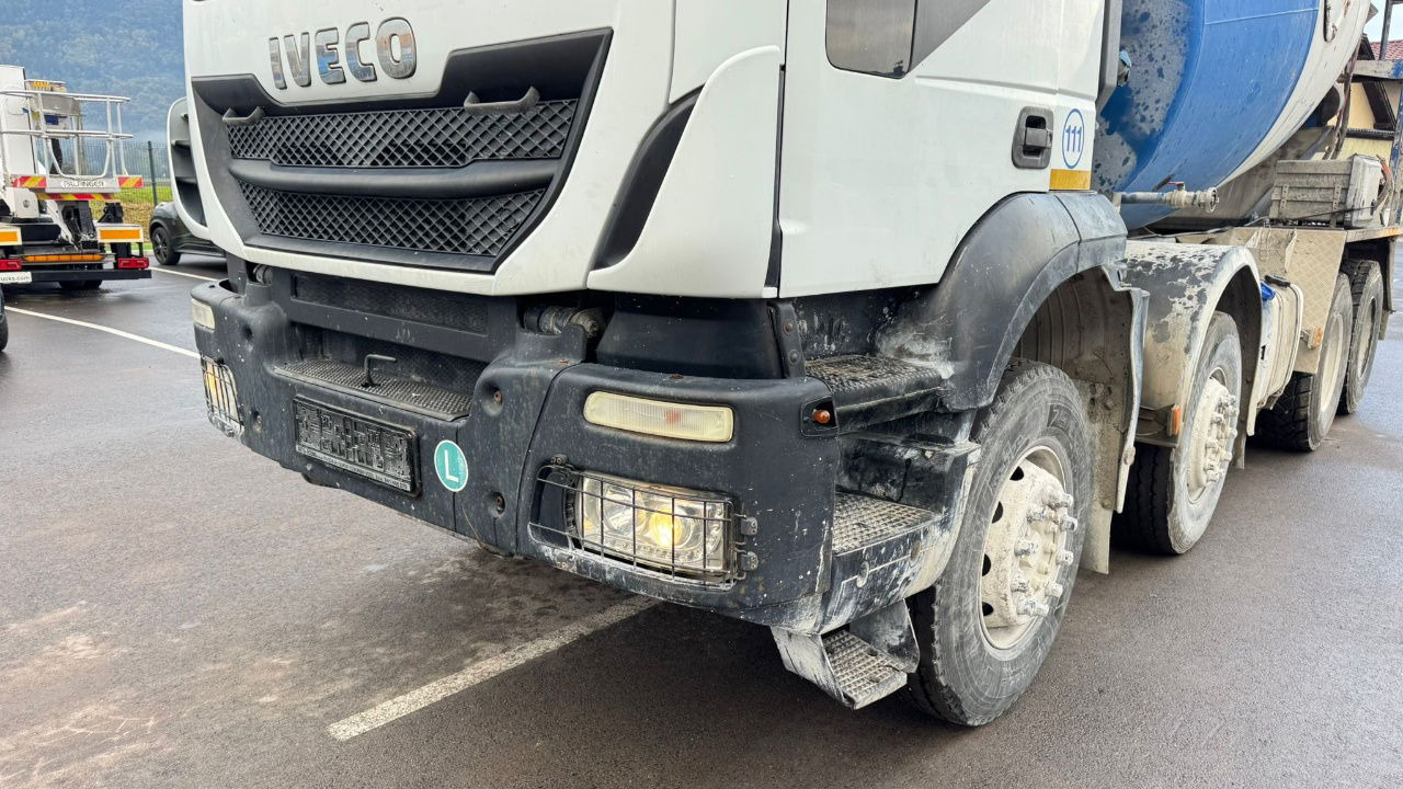 Iveco Trakker AD340TB45 8x4 mixer 10m3 - Betonmixer: afbeelding 2 Iveco Trakker AD340TB45 8x4 mixer 10m3 - Betonmixer: afbeelding 2