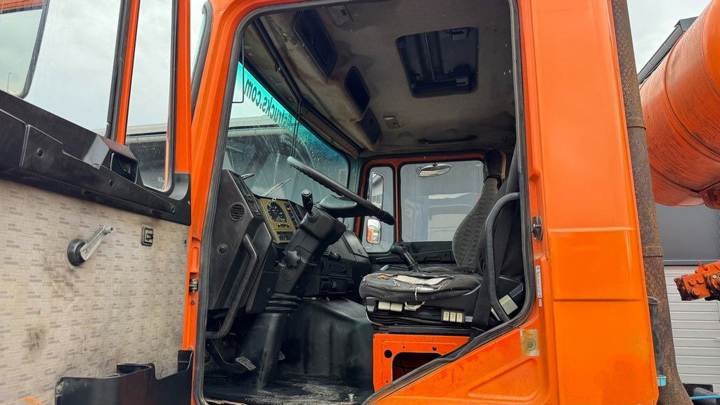 Leasing MAN 26.272 6x4 mixer - 7M3 - full spring MAN 26.272 6x4 mixer - 7M3 - full spring: afbeelding 25 Leasing MAN 26.272 6x4 mixer - 7M3 - full spring MAN 26.272 6x4 mixer - 7M3 - full spring: afbeelding 25