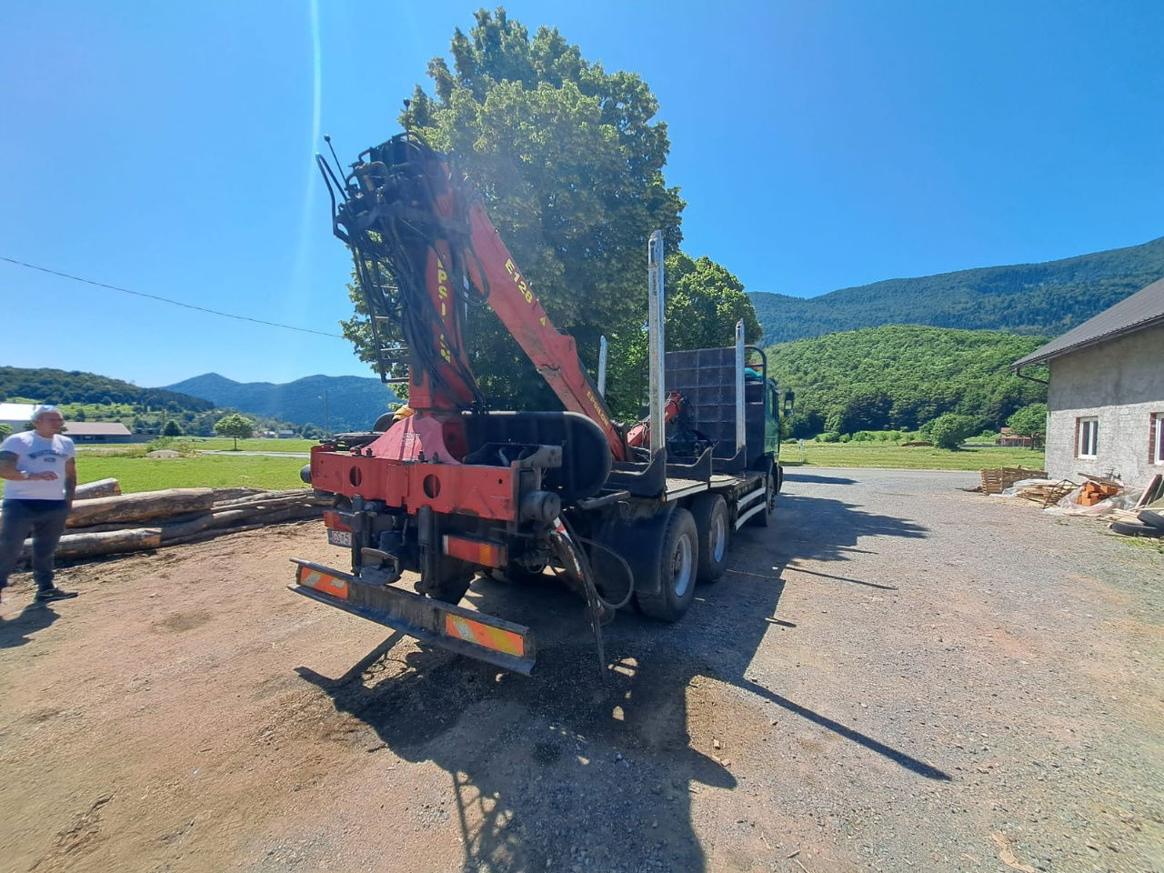 MAN 33.464 6x4 forest truck - Complete Spring - Epsilon E128 + scissors - Houttransport: afbeelding 4 MAN 33.464 6x4 forest truck - Complete Spring - Epsilon E128 + scissors - Houttransport: afbeelding 4