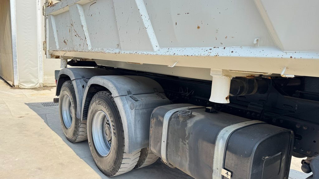 MAN TGS 33.400 6x4 bordmatic tipper - 208.000km - Kipper vrachtwagen: afbeelding 5 MAN TGS 33.400 6x4 bordmatic tipper - 208.000km - Kipper vrachtwagen: afbeelding 5