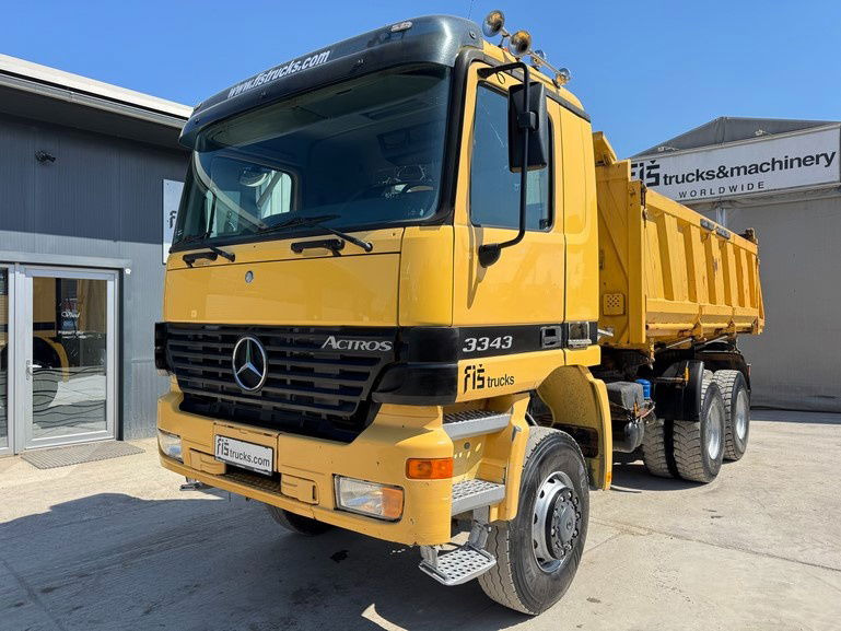 Mercedes-Benz Actros 3343 AK 6x6 3 meiller tipper - bordmatic - Kipper vrachtwagen: afbeelding 1 Mercedes-Benz Actros 3343 AK 6x6 3 meiller tipper - bordmatic - Kipper vrachtwagen: afbeelding 1