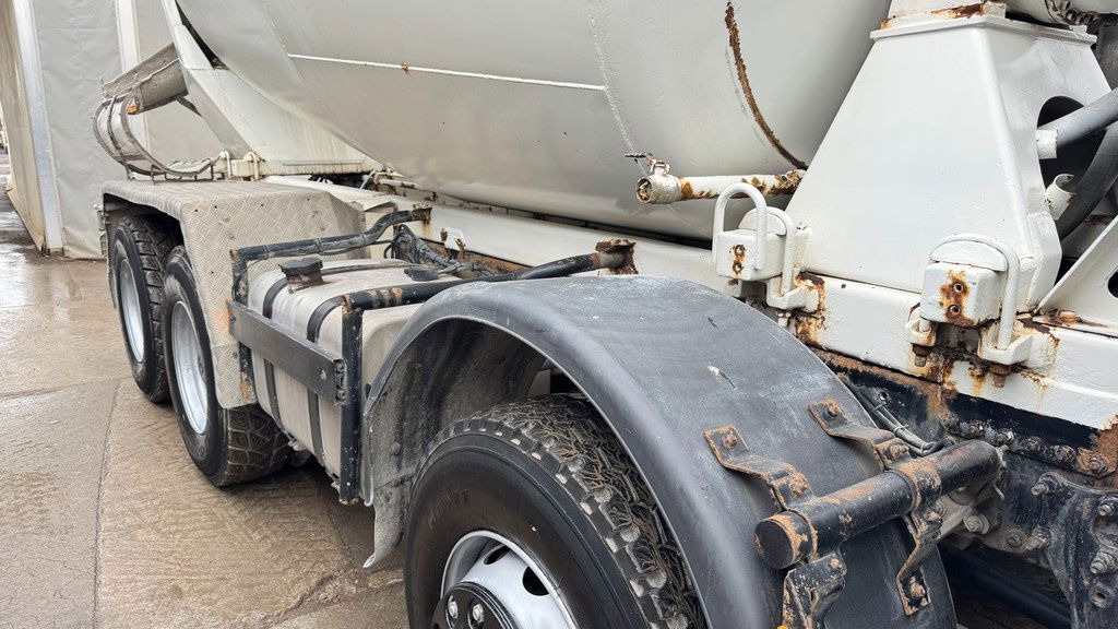 Mercedes-Benz Actros 3536 8x4 stetter schwing mixer 9m3 - Betonmixer: afbeelding 5 Mercedes-Benz Actros 3536 8x4 stetter schwing mixer 9m3 - Betonmixer: afbeelding 5
