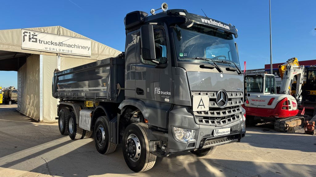 Mercedes-Benz Arocs 4148 8X4 meiller tipper - bordmatic - Kipper vrachtwagen: afbeelding 3 Mercedes-Benz Arocs 4148 8X4 meiller tipper - bordmatic - Kipper vrachtwagen: afbeelding 3