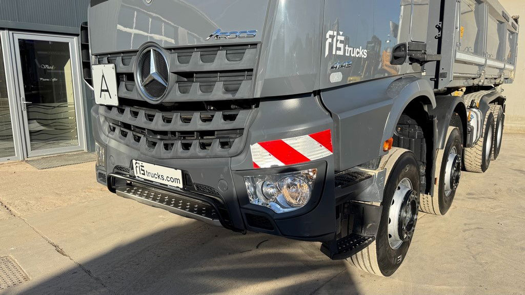 Mercedes-Benz Arocs 4148 8X4 meiller tipper - bordmatic - Kipper vrachtwagen: afbeelding 2 Mercedes-Benz Arocs 4148 8X4 meiller tipper - bordmatic - Kipper vrachtwagen: afbeelding 2