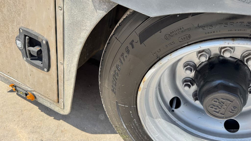 Leasing Renault Premium 460 4x2 LKW transporter + rolfo trailer  Renault Premium 460 4x2 LKW transporter + rolfo trailer: afbeelding 10