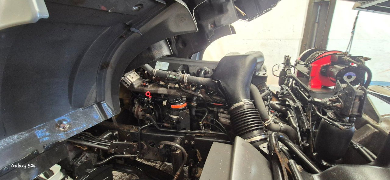 Leasing Renault Premium 460 4x2 LKW transporter + rolfo trailer  Renault Premium 460 4x2 LKW transporter + rolfo trailer: afbeelding 27