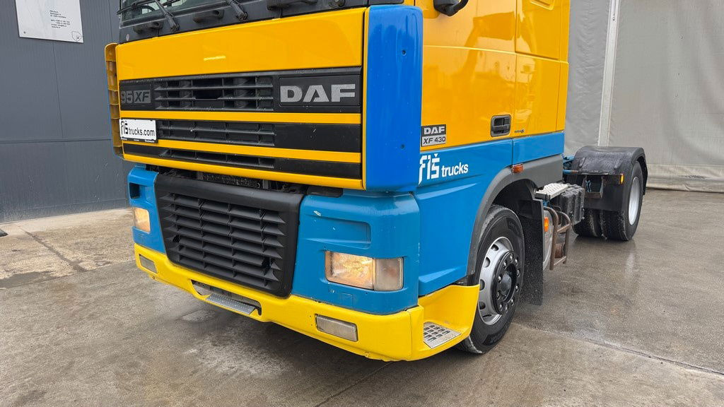 DAF XF 95.430 4x2 tractor unit - euro 3 - Trekker: afbeelding 2 DAF XF 95.430 4x2 tractor unit - euro 3 - Trekker: afbeelding 2