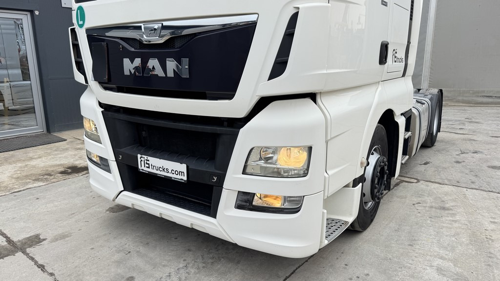 MAN TGX 18.440 4X2 tractor unit - retarder - Trekker: afbeelding 2 MAN TGX 18.440 4X2 tractor unit - retarder - Trekker: afbeelding 2