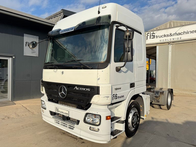 Mercedes-Benz Actros 1844 4x2 tractor unit - retarder - Trekker: afbeelding 1 Mercedes-Benz Actros 1844 4x2 tractor unit - retarder - Trekker: afbeelding 1