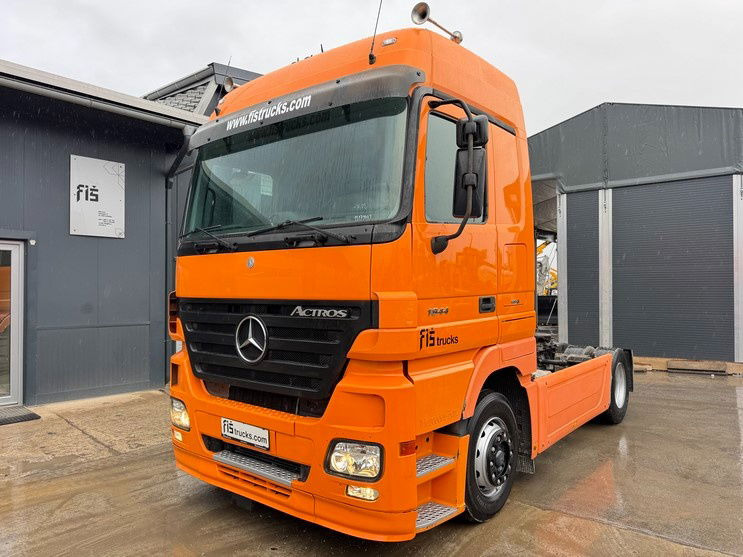 Mercedes-Benz Actros 1844 4x2 - tractor unit - retarder - Trekker: afbeelding 1 Mercedes-Benz Actros 1844 4x2 - tractor unit - retarder - Trekker: afbeelding 1