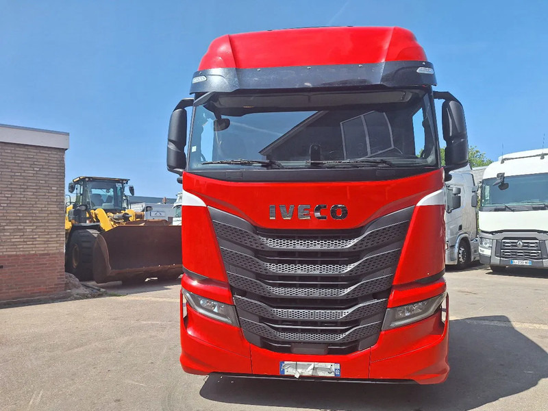Iveco Stralis 510 Stralis 510 - Trekker: afbeelding 2 Iveco Stralis 510 Stralis 510 - Trekker: afbeelding 2