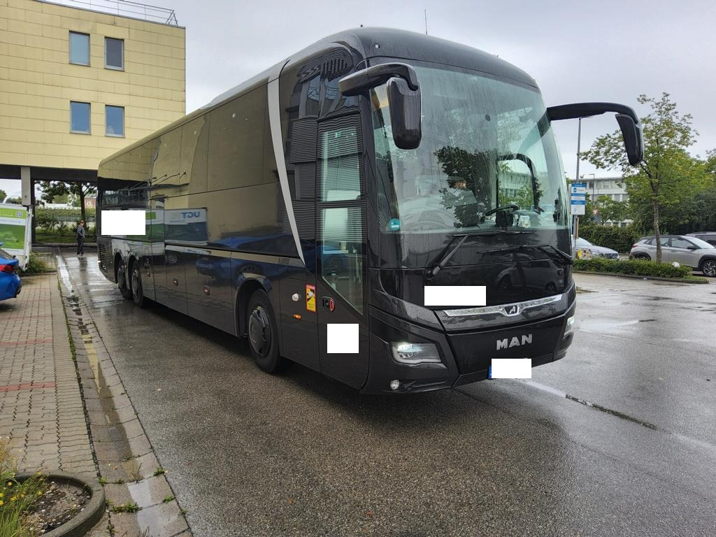 MAN Lion´s Coach C R09 53+1+1 / WC / Küche / Fahrschulpedale - Touringcar: afbeelding 1 MAN Lion´s Coach C R09 53+1+1 / WC / Küche / Fahrschulpedale - Touringcar: afbeelding 1