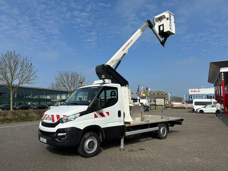 Iveco Daily 35S12 werkhoogte 12 meter APK 17-01-2026 - Bedrijfswagen: afbeelding 3 Iveco Daily 35S12 werkhoogte 12 meter APK 17-01-2026 - Bedrijfswagen: afbeelding 3