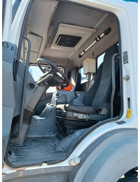 Mercedes-Benz Axor Mecbo Mecbo 24 M - Betonpomp: afbeelding 5 Mercedes-Benz Axor Mecbo Mecbo 24 M - Betonpomp: afbeelding 5