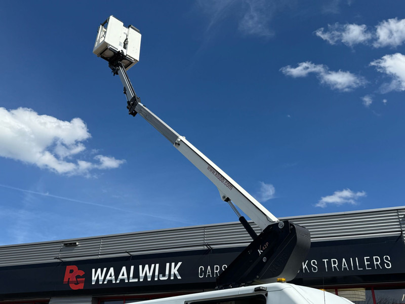 Iveco 70C15H 2 persoonslift, Electric/Hydraulic lift K 42 Hybrid - Vrachtwagen: afbeelding 3 Iveco 70C15H 2 persoonslift, Electric/Hydraulic lift K 42 Hybrid - Vrachtwagen: afbeelding 3