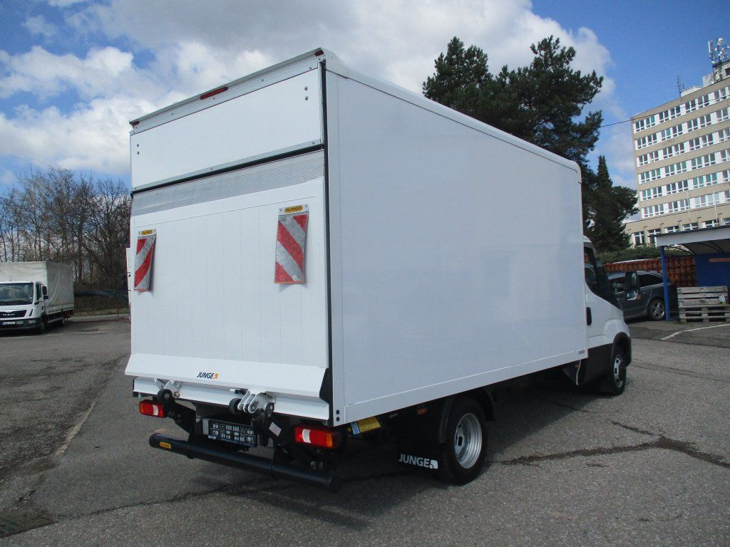 Iveco 35C16 Daily,2.3L Palfinger - Bestelwagen gesloten laadbak: afbeelding 5 Iveco 35C16 Daily,2.3L Palfinger - Bestelwagen gesloten laadbak: afbeelding 5