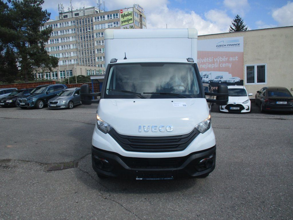 Iveco 35C16 Daily,2.3L Palfinger - Bestelwagen gesloten laadbak: afbeelding 2 Iveco 35C16 Daily,2.3L Palfinger - Bestelwagen gesloten laadbak: afbeelding 2