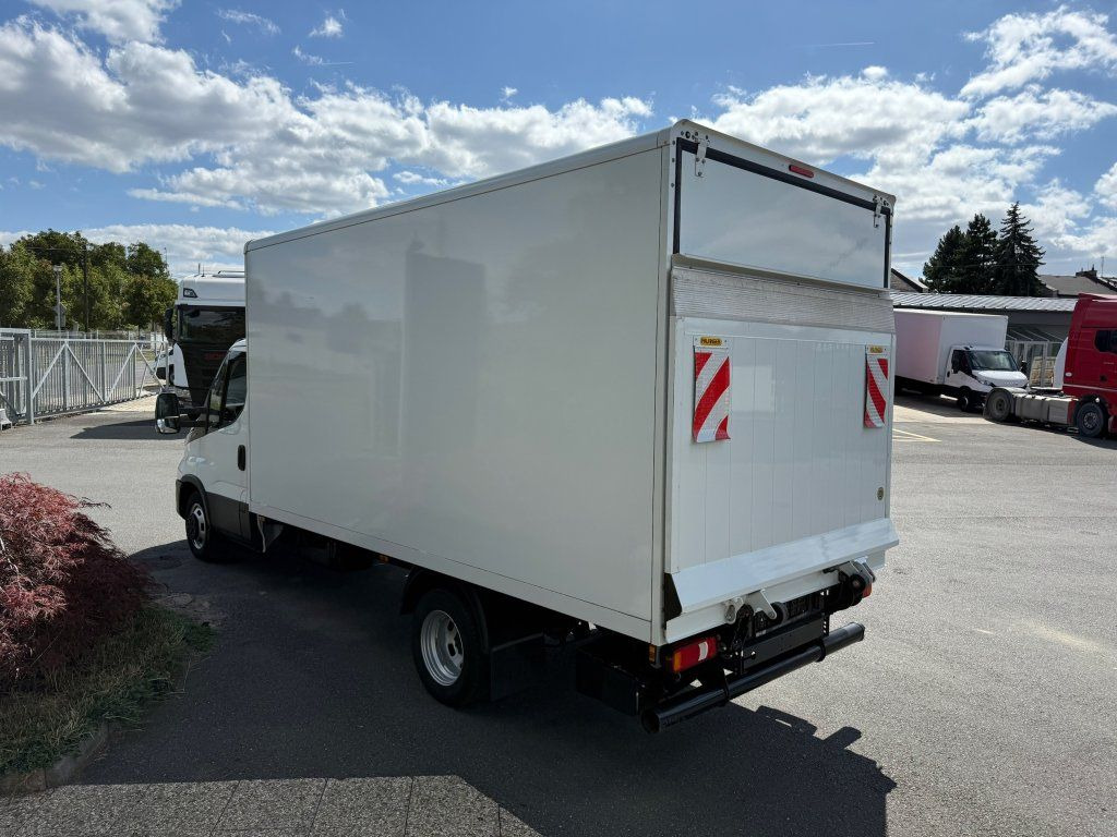Iveco 35C16 Daily - Bestelwagen gesloten laadbak: afbeelding 4 Iveco 35C16 Daily - Bestelwagen gesloten laadbak: afbeelding 4