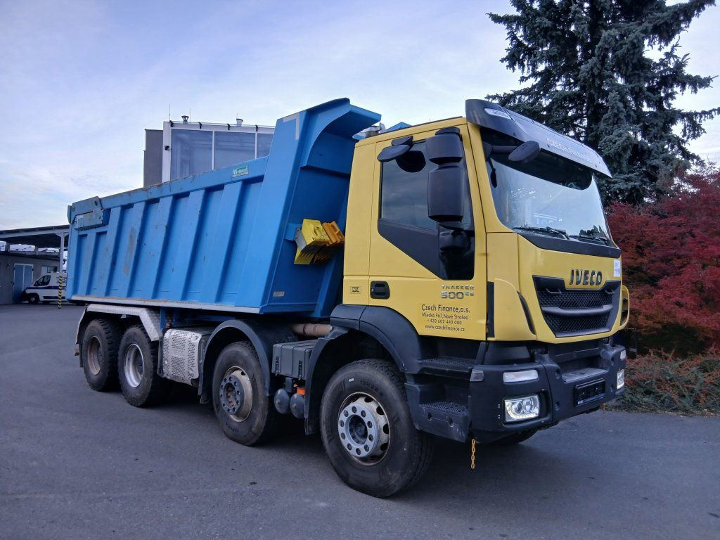 Iveco 410T50 8x4 S1 EURO 6 - Kipper vrachtwagen: afbeelding 2 Iveco 410T50 8x4 S1 EURO 6 - Kipper vrachtwagen: afbeelding 2