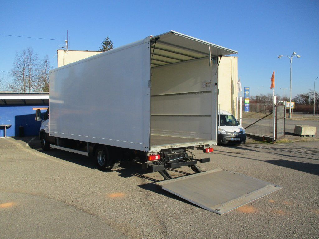 Bestelwagen gesloten laadbak Iveco 70C18 Junge: afbeelding 10