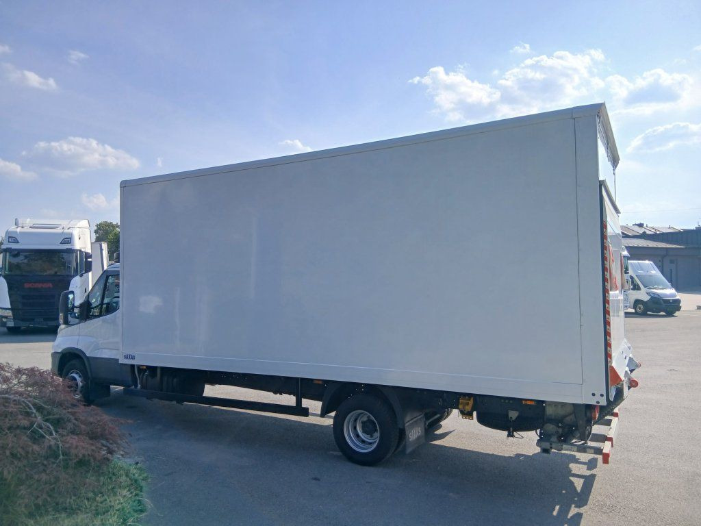 Iveco 72-210 (70C210) - Bestelwagen gesloten laadbak: afbeelding 5 Iveco 72-210 (70C210) - Bestelwagen gesloten laadbak: afbeelding 5