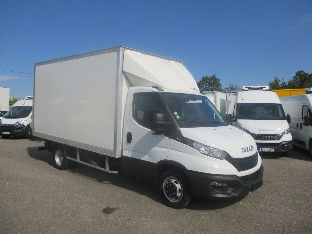 Iveco Daily 35C16 - Bestelwagen gesloten laadbak: afbeelding 3 Iveco Daily 35C16 - Bestelwagen gesloten laadbak: afbeelding 3