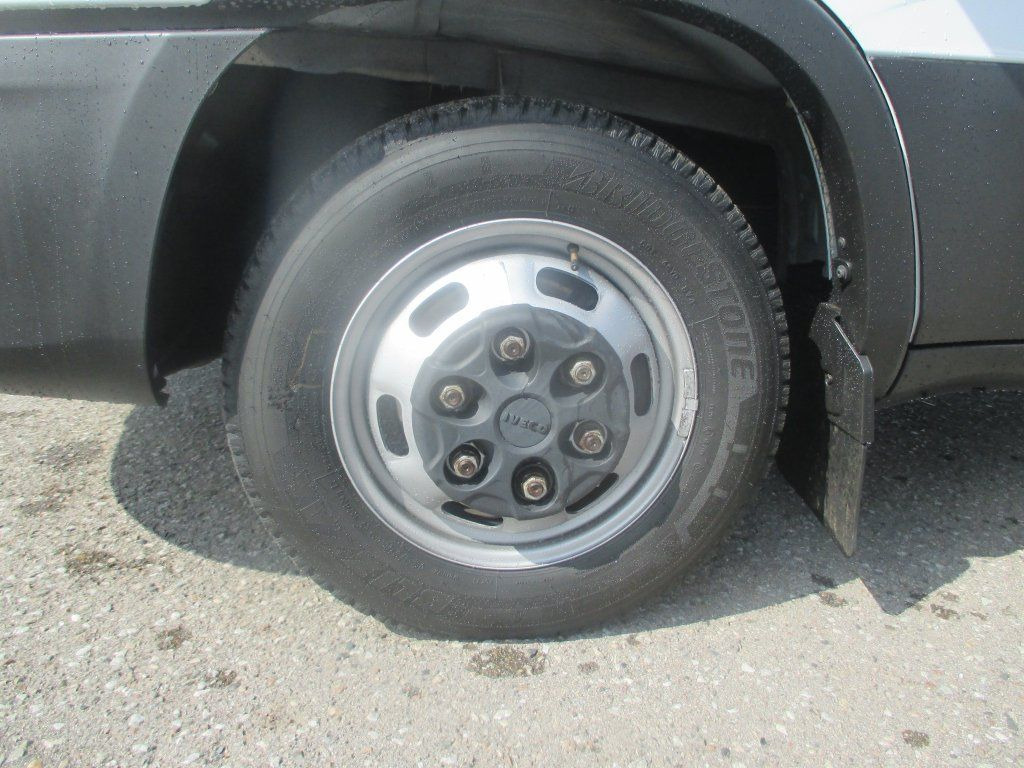 Bestelwagen gesloten laadbak Iveco Daily 35C16: afbeelding 12 Bestelwagen gesloten laadbak Iveco Daily 35C16: afbeelding 12