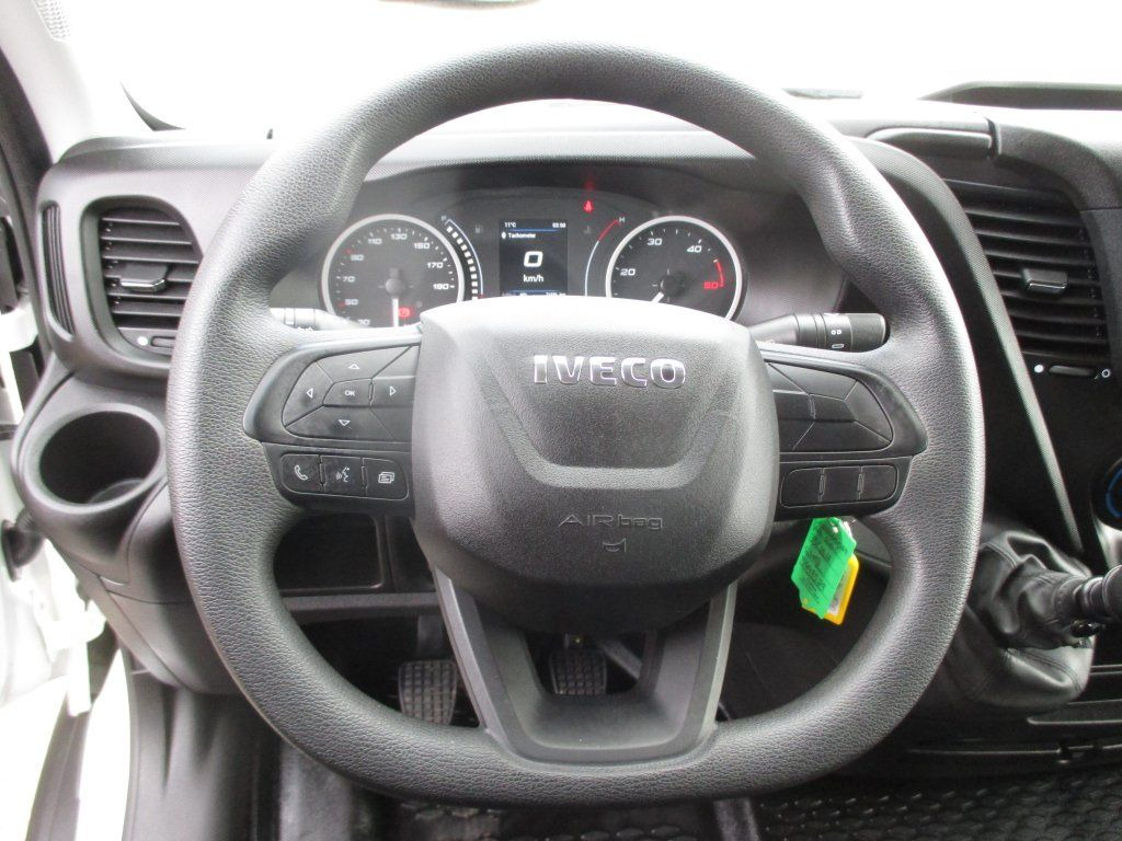 Bestelwagen gesloten laadbak Iveco Daily 35C16: afbeelding 13 Bestelwagen gesloten laadbak Iveco Daily 35C16: afbeelding 13