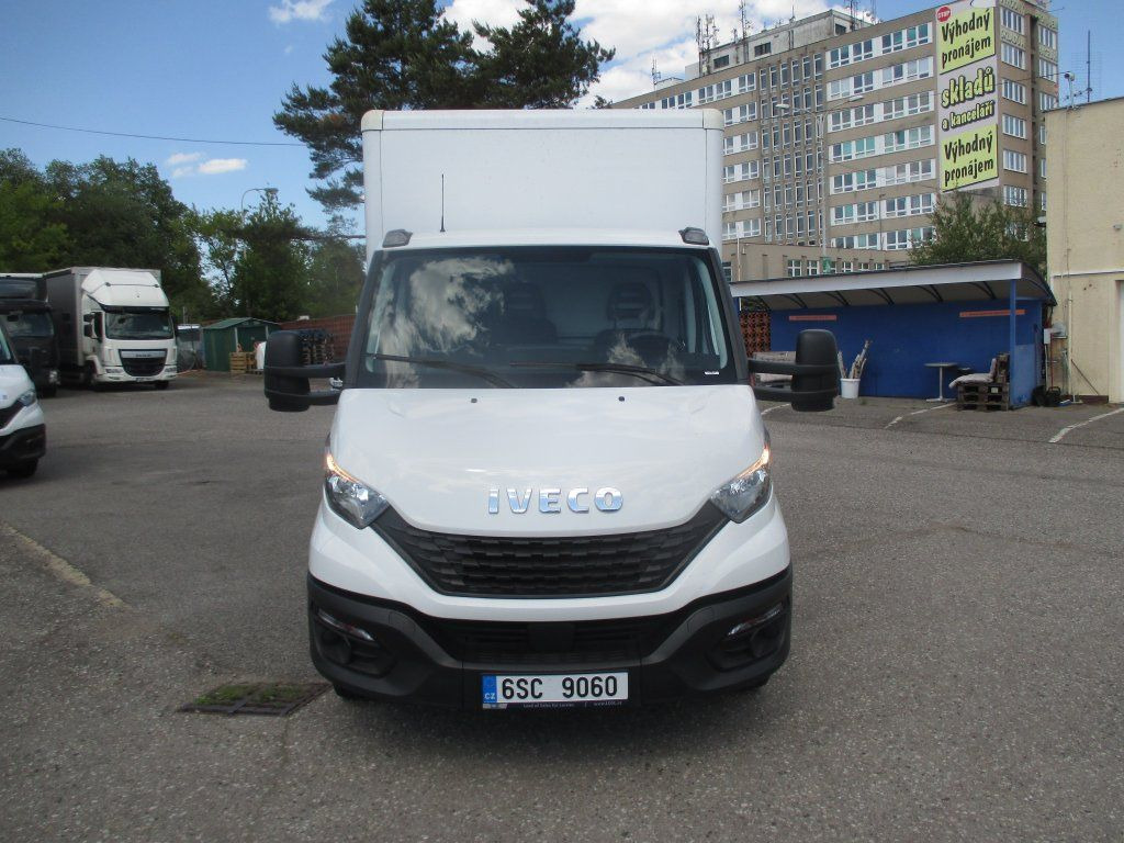 Iveco Daily 35C16 - Bestelwagen gesloten laadbak: afbeelding 2 Iveco Daily 35C16 - Bestelwagen gesloten laadbak: afbeelding 2