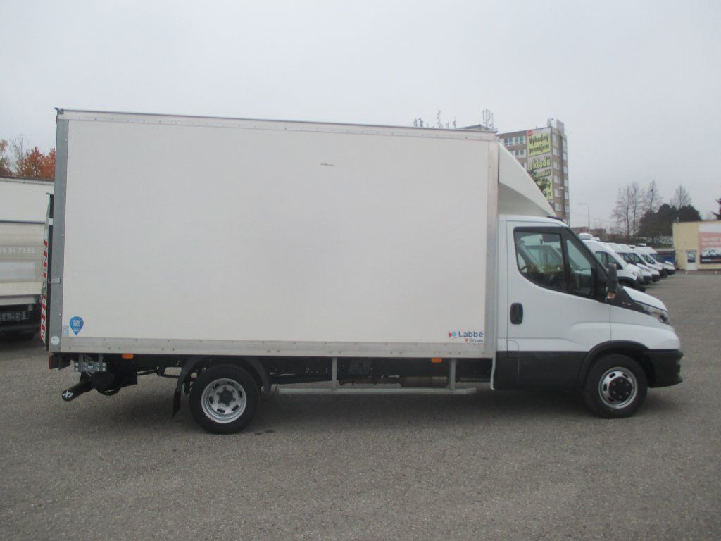 Iveco Daily 35C16 - Bestelwagen gesloten laadbak: afbeelding 4 Iveco Daily 35C16 - Bestelwagen gesloten laadbak: afbeelding 4