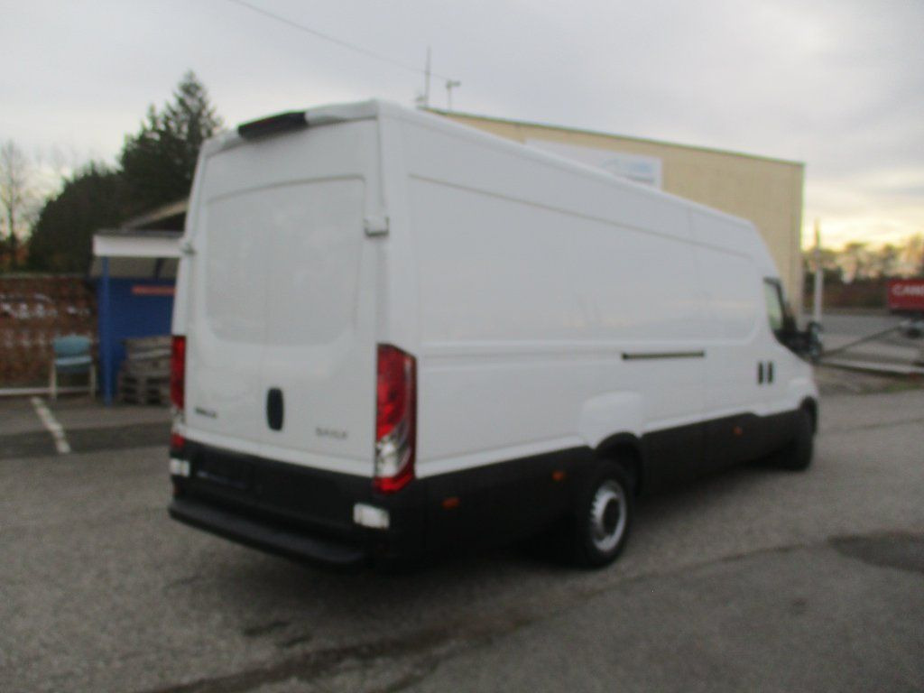 Iveco Daily 35S16  - Gesloten bestelwagen: afbeelding 3 Iveco Daily 35S16  - Gesloten bestelwagen: afbeelding 3