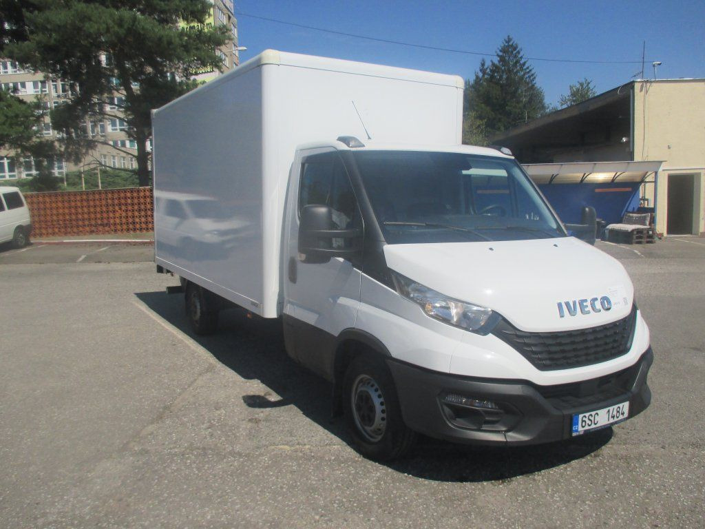Iveco Daily 35S16 - Gesloten bestelwagen: afbeelding 4 Iveco Daily 35S16 - Gesloten bestelwagen: afbeelding 4