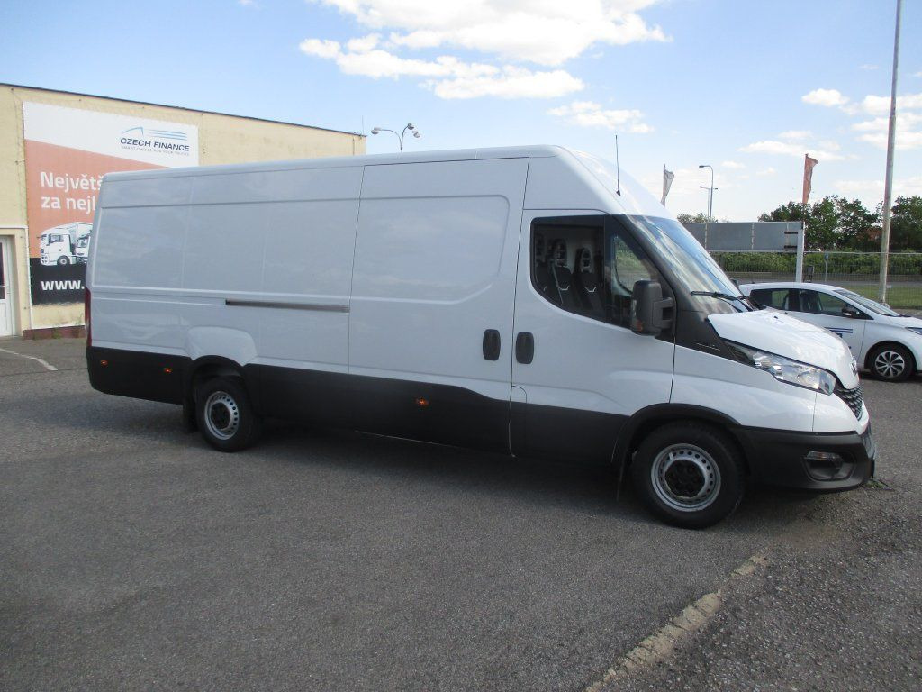 Iveco Daily 35S16 - Gesloten bestelwagen: afbeelding 4 Iveco Daily 35S16 - Gesloten bestelwagen: afbeelding 4