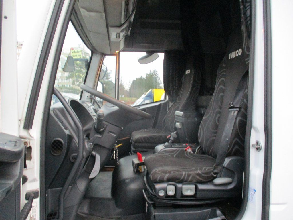 Iveco Eurocargo 140E22 - Haakarmsysteem vrachtwagen: afbeelding 3 Iveco Eurocargo 140E22 - Haakarmsysteem vrachtwagen: afbeelding 3