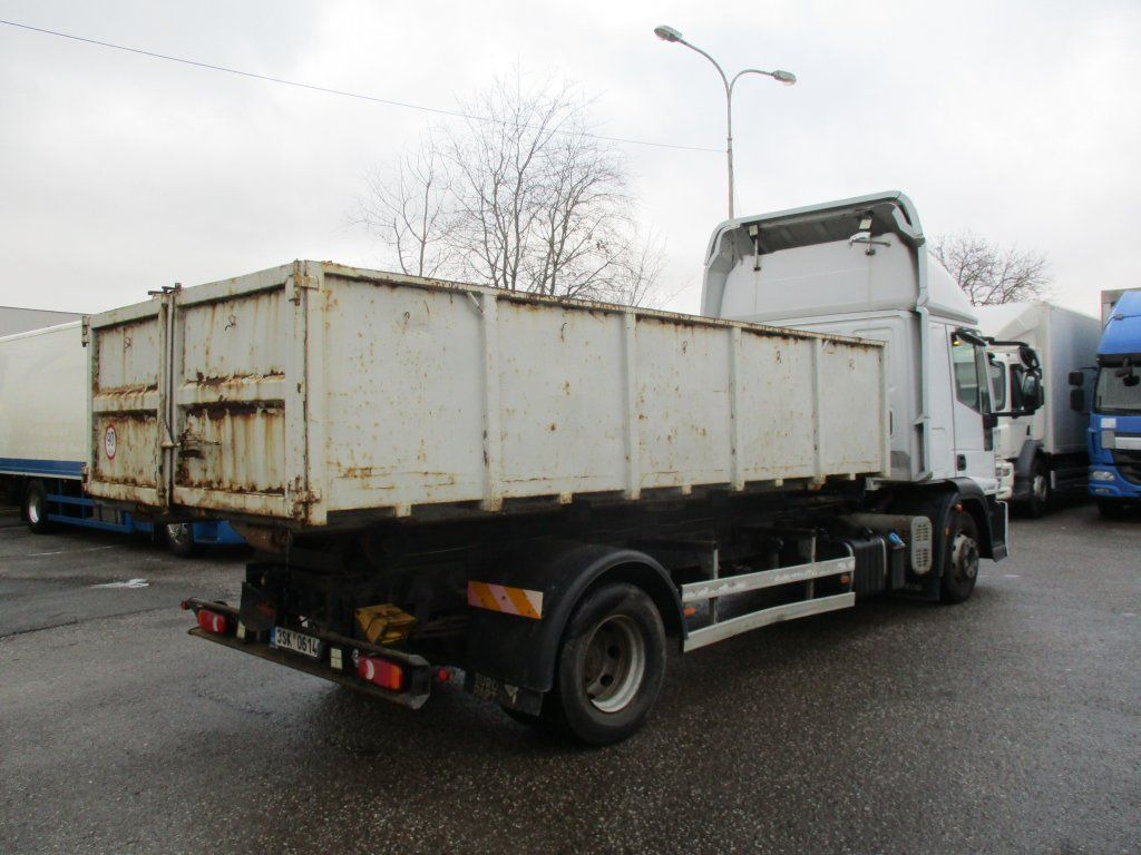 Iveco Eurocargo 140E22 - Haakarmsysteem vrachtwagen: afbeelding 2 Iveco Eurocargo 140E22 - Haakarmsysteem vrachtwagen: afbeelding 2