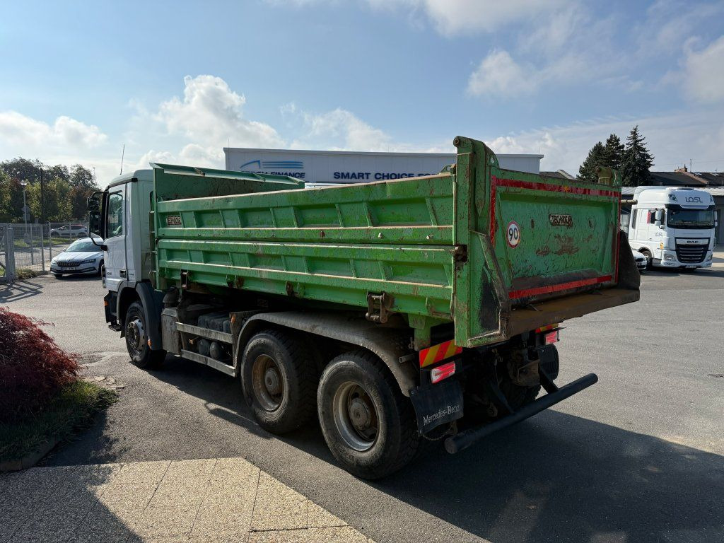 Mercedes-Benz 2641 Actros 6x4 EURO 4 - Kipper vrachtwagen: afbeelding 5 Mercedes-Benz 2641 Actros 6x4 EURO 4 - Kipper vrachtwagen: afbeelding 5