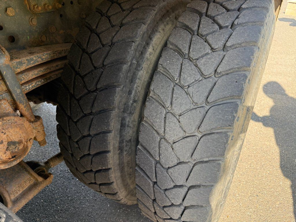 Kipper vrachtwagen Mercedes-Benz 2641 Actros 6x4 EURO 4: afbeelding 9