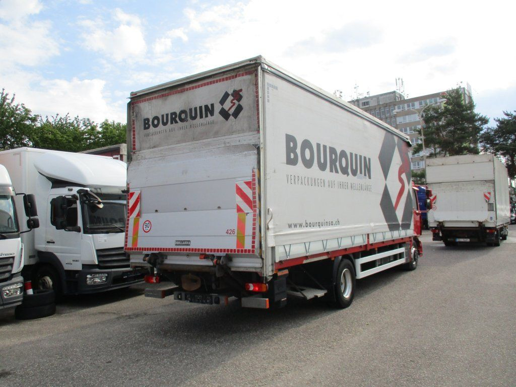 Renault D 16 - Vrachtwagen met open laadbak: afbeelding 3 Renault D 16 - Vrachtwagen met open laadbak: afbeelding 3