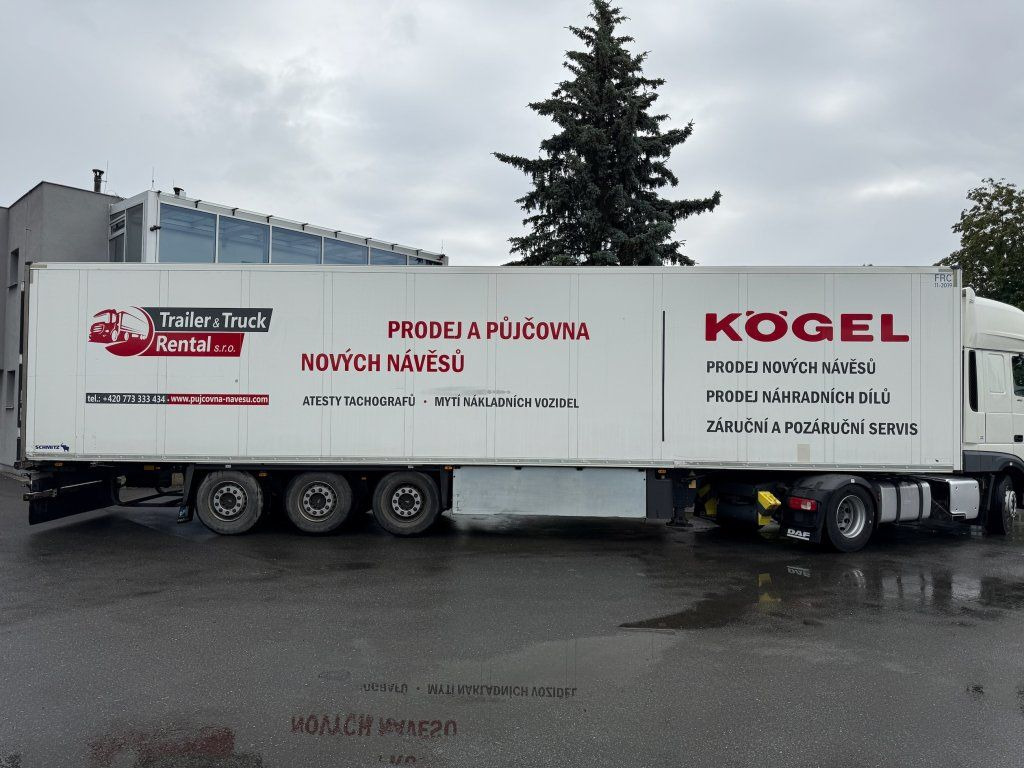 Schmitz Cargobull SKO24 - Gesloten oplegger: afbeelding 2 Schmitz Cargobull SKO24 - Gesloten oplegger: afbeelding 2