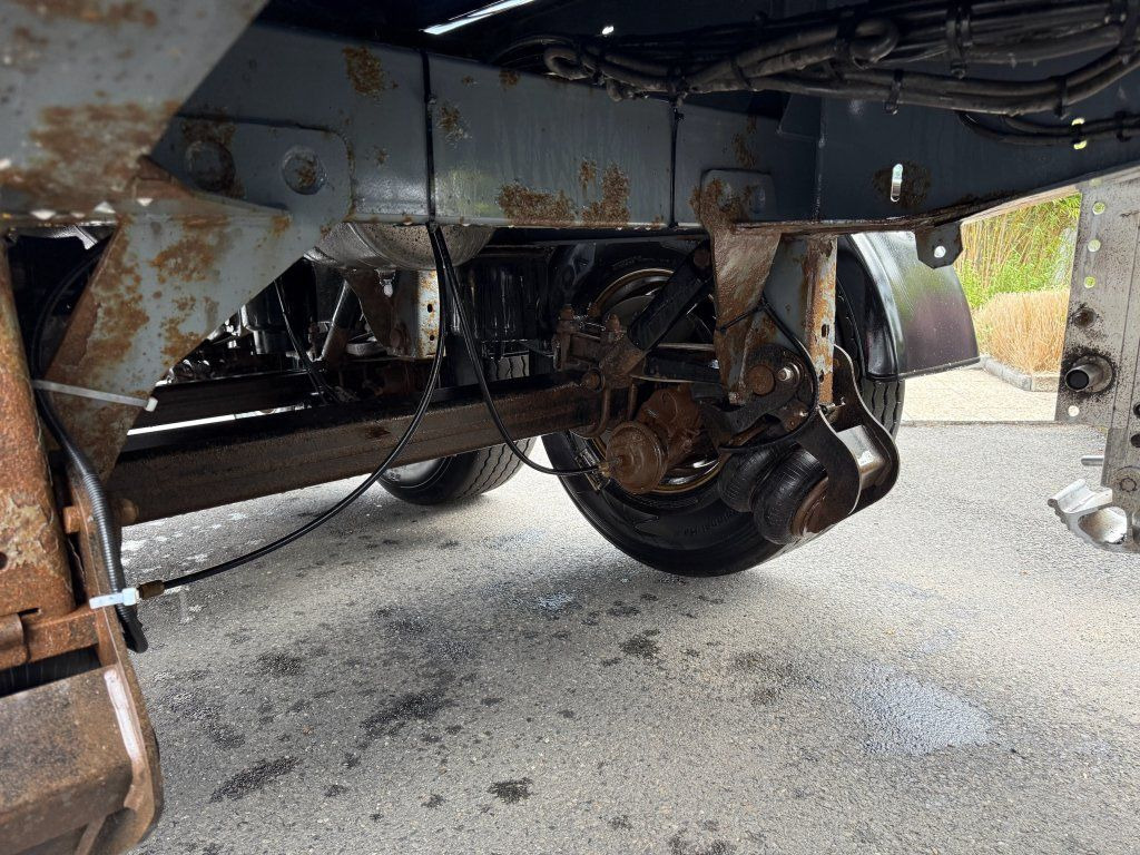 Schwarzmüller 25m3 THERMO - Kipper oplegger: afbeelding 3 Schwarzmüller 25m3 THERMO - Kipper oplegger: afbeelding 3