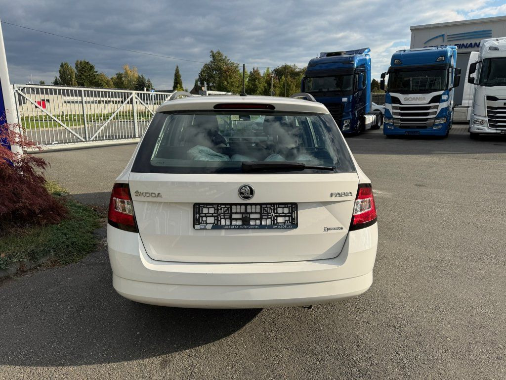Skoda 1,4TDi kombi - Stationwagen: afbeelding 5 Skoda 1,4TDi kombi - Stationwagen: afbeelding 5