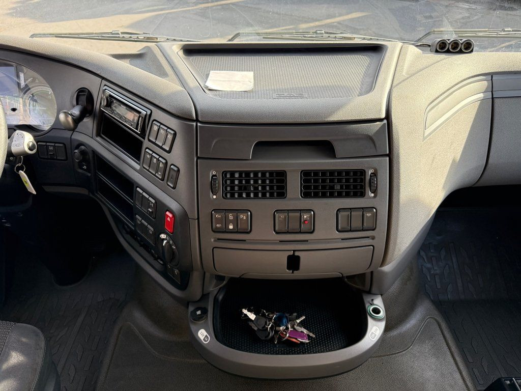 Trekker DAF XF460 SSC EURO 6: afbeelding 17