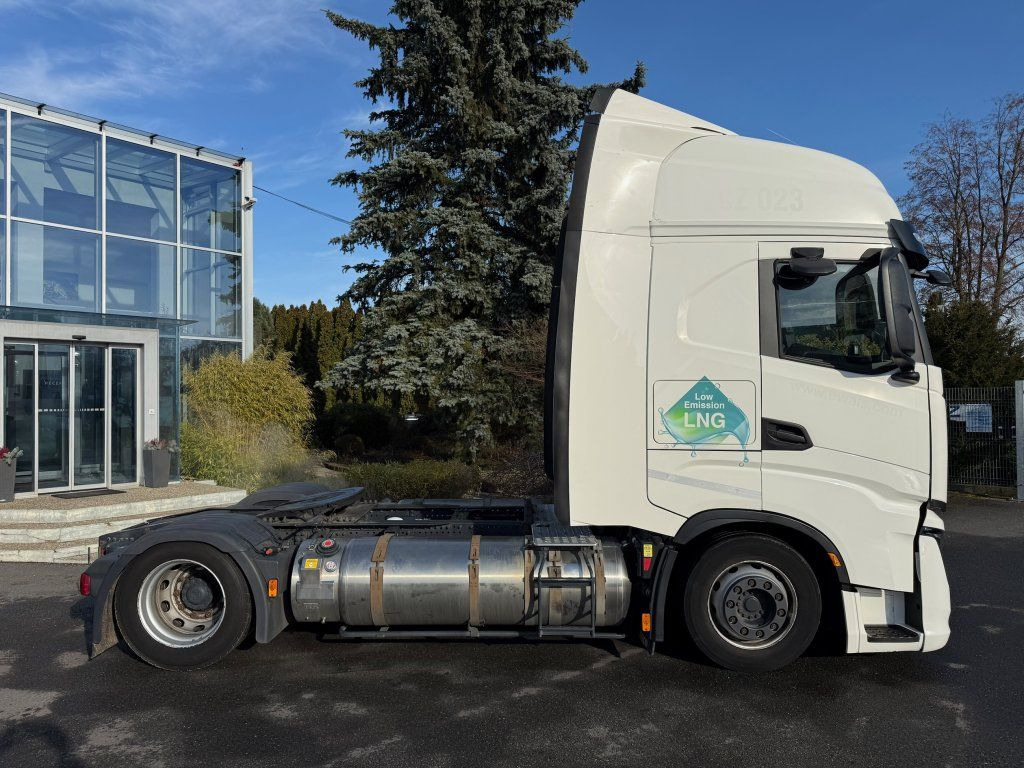 Iveco S-Way 460 MEGA/lowdeck LNG EURO 6 New Tacho - Trekker: afbeelding 4 Iveco S-Way 460 MEGA/lowdeck LNG EURO 6 New Tacho - Trekker: afbeelding 4