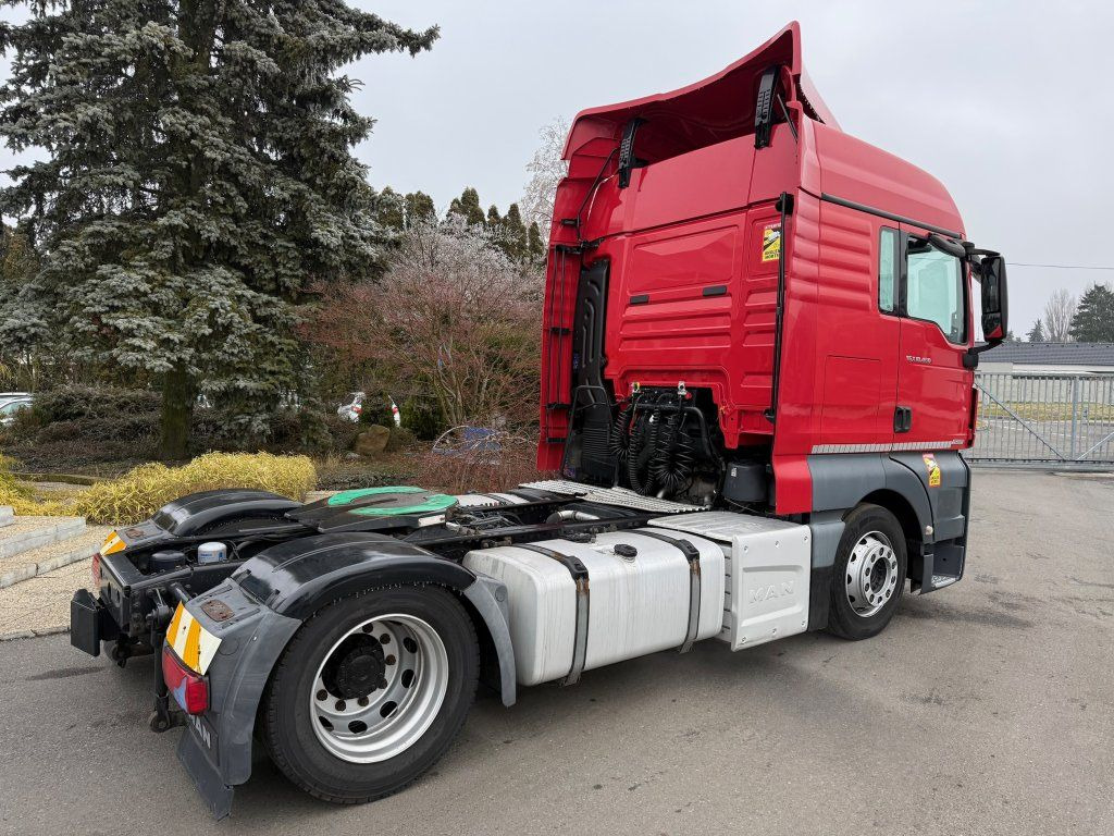 MAN TGX18.460 EURO 6 MEGA/lowdeck NEW TACHO RETARDER - Trekker: afbeelding 4 MAN TGX18.460 EURO 6 MEGA/lowdeck NEW TACHO RETARDER - Trekker: afbeelding 4